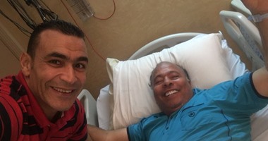 أبو السعود يعرض على الحضرى العودة للدراويش فى جلسة المستشفى