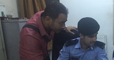 مصدر أمنى أردنى: لا صحة لاحتجاز الفنان محمد نجاتى بمطار عمان