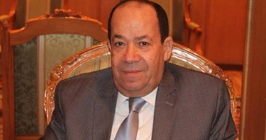 النائب محمد الزينى: طرح شركات الدولة فى البورصة يجب أن يكون تدريجيًا