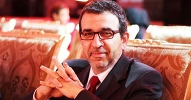 عز الدين فشير يستعد لإصدار أحدث روايته "أمل وعمر فى الفراش"