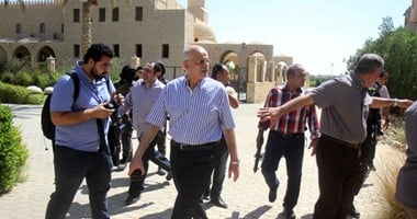 بالفيديو.. اللقطات الأولى من موقع محاولة اغتيال على جمعة خلال معاينة النيابة