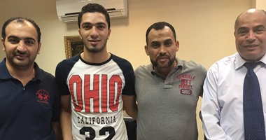 مدافع الأهلي ينتقل للمقاصة موسمين على سبيل الإعارة