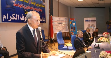 محافظ قنا: مليون و800 ألف جنيه للتجديدات بنادى الفتيات بمدينة قنا