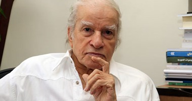 2014 عام الحزن.. مصر تفقد راسمى ضحكتها.. ماركيز الأشهر عالميا.. وسميح القاسم يكتب قصيدته الحزينة.. أحمد رجب يلحق بمصطفى حسين.. ورضوى عاشور تغادر ثلاثية غرناطة للأبد..ومحمد ناجى يرتاح أخيرا
