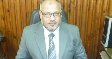 جامعة الأزهر تضع علامات تأمينية للكارنيهات والشهادات 