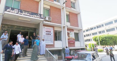 معهد جنوب مصر للأورام يبدأ تطوير قسم الباثولوجيا بجهاز تمرير العينات