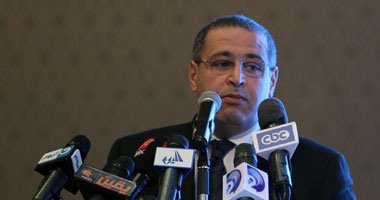 وزير الاستثمار: بنود اللائحة الجديدة تمت فى ضوء القانون.. تعديل منظومة منح التراخيص والموافقات النهائية.. استحداث باب جديد يتضمن إلزام الجهات الإدارية بموافاة هيئة الاستثمار بخرائط تفصيلية للأراضى