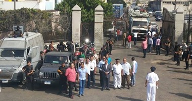 جمارك بورسعيد تضبط محاولتى تهريب أحذية أجنبية غير خالصة الرسوم الجمركية