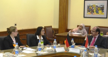 مجلس جامعة الاسكندريـة يوافق على تقرير الحمالات الحيوية لعلاج الاسنان