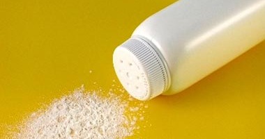 8 مشكلات يمكنكِ حلها باستخدام بودرة الأطفال
