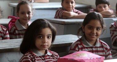 "عكاظ": عام دراسى جديد يبدأ غدا فى السعودية بشعار "عام الرؤية والتمكين"