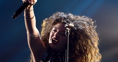 بالصور.. لوردى تخطف الأنظار فى "iHeartRadio Music Festival"