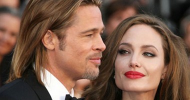 بالصور.. نجوم حوّلوا مشاهد الغرام فى أعمالهم السينمائية إلى واقع.. أنجلينا جولى وبراد بيت فى فيلم "مستر آند مسز سميث".. ريان جوسلينج وراشيل ماك آدمز.. وكريستين ستيوارت وباترسون فى سلسلة أفلام Twilight