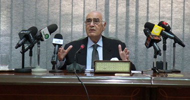 مصدر: وزير الزراعة يكلف بإعداد خرائط المدن الداجنة بـ"الصحراوى"