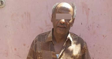 حفاظا على الشرف.. موظف بالمعاش يقتل شقيقه ويطعنه 20 طعنة ويذبحه من الرقبة لمحاولته استدراج ابنته لممارسة الرزيلة.. المتهم: "أخويا معدوم الضمير وعمال يعك مع النسوان ومش محترم سنه".. و"قتلته ومش ندمان"