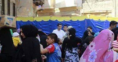 شباب فى حب ملوى بالمنيا توزع القافلة الأولى من حملات كساء الشتاء