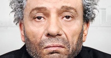 بالأنفوجراف.. شاهد كيف يساعد المكياج النجوم فى إتقان أدوارهم