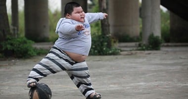 الحركة بركة.. لو طفلك مليان خليه يلعب ويتحرك ويأكل أكل صحى