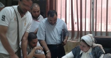 طلاب معهد الدراسات الأسيوية بالزقازيق يطالبون بتوفير فرص عمل للخريجين