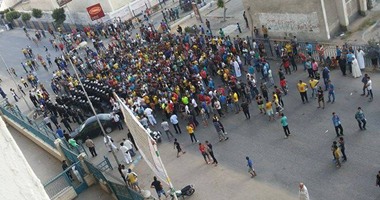 حازم إمام: جماهير الإسماعيلى تحاول الاعتداء على لاعبين الفريق الكبار
