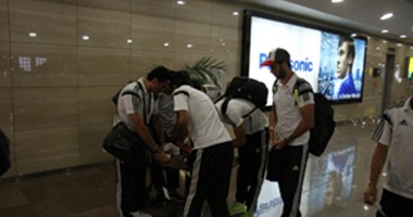 بعثة المنتخب تخضع للحجر الصحى بمطار القاهرة