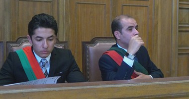 النيابة تتلو أمر إحالة 4 متهمين فى أحداث عنف أمام "جنايات أسيوط"
