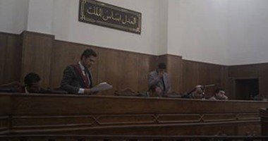 والدة قتيل سيارة التغذية: تخفيف الحكم على المتهمين أهدر حق ابنى