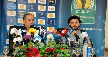 فتحى مبروك وغالى فى المؤتمر الصحفى  قبل مواجهة الملعب المالى