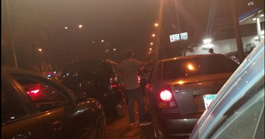 توقف حركة المرور بسبب تصادم 3 سيارات أعلى دائرى المعادى