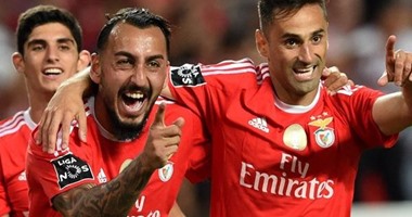بالفيديو.. بنفيكا يمطر شباك بيلينينسيش بسداسية ويتصدر الدورى البرتغالى