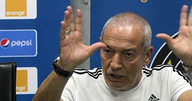 الزمالك يصرف مكافأة هزيمة الأهلى لـ"فيريرا"