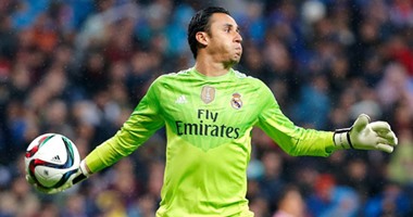 الجهاز الطبى لريال مدريد يخفى خطورة إصابة نافاس