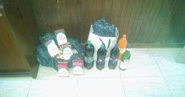 بالصور.. الشرطة تضبط ألعابا نارية ومشروبات كحولية فى كلاسيكو الأرجنتين