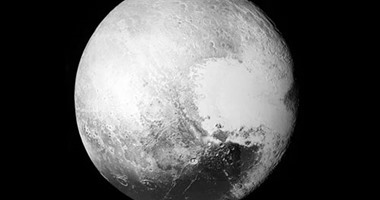 بالصور.. الفضاء فى أسبوع.. العلماء يعثرون على أول المجرات تكونا فى الكون.. مركبة New Horizons ترسل صورًا مذهلة لبلوتو وقمره نيكس.. وجينادى بادالكا يكسر الرقم القياسى ويقضى 879 يوما فى الفضاء
