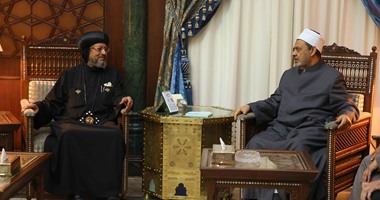 شيخ الأزهر يستقبل وفدا من الكنيسة الأرثوذكسية للتهنئة بعيد الأضحى   