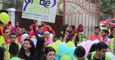 تحت شعار صحتك بالدنيا.. "مزيكا حسب الله" تشارك فى مسيرة توعية بسرطان الثدى