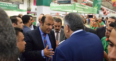 شرطة التموين تضبط مليون قطعة أدوات مدرسية غير مطابقة للمواصفات بالفجالة