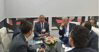 محافظ البحر الأحمر يلتقى ممثلى كبرى شركات السياحة بروسيا
