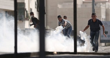 قوت الاحتلال الإسرائيلى تقتحم باحات الحرم القدسى وتلقى قنابل صوت