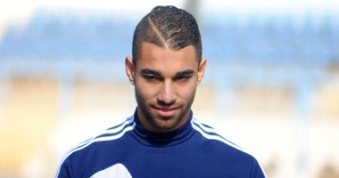 عمرو السولية مهنئًا محمد الننى:”ربنا يكرمك يانينو ويبعد عنك أى حاجة وحشة”
