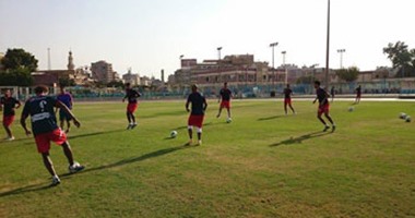 بالصور.. النصر يهزم بتروجت بثنائية وديا
