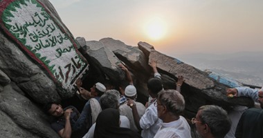 مدد يا رسول الله.. غار حراء فى أبهى صوره قبل أيام من مناسك الحج