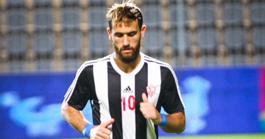 جلسة خاصة بين كوبر وباسم مرسى فى معسكر المنتخب