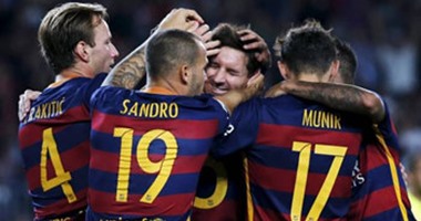 برشلونة ينافس يوفنتوس على مدافع ساسولو