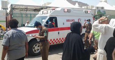 أمير مكة يتفقد موقع حادث رمى الجمرات بمشعر منى