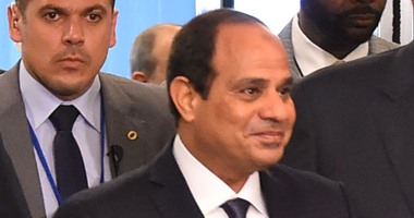 السيسى يلتقى بعد قليل شخصيات سياسية ومفكرين أمريكيين