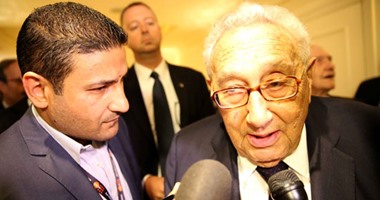 بالصور..هنرى كيسنجر: اجتماعى مع "السيسى" كان شيقا ورئيس مصر لديه فهم لما يحدث