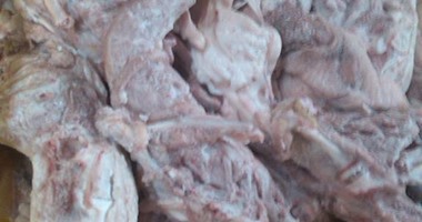 حجز صاحب مصنع بحوزته 4 أطنان هياكل دواجن فاسدة بالمرج