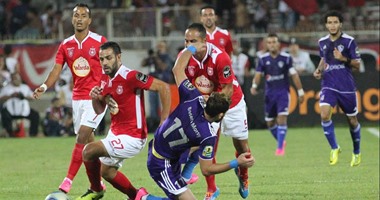 الكاف: عقوبات مالية تنتظر النجم الساحلى بسبب الشماريخ واقتحام الملعب