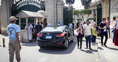 حريق بكلية التخطيط بجامعة القاهرة بسبب تسرب الوقود من مولد كهربائى